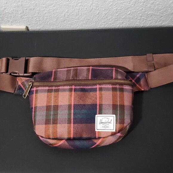 The Hershel Company Fifteen Plaid Waite Bag Bum Bag - Picture 1 of 6